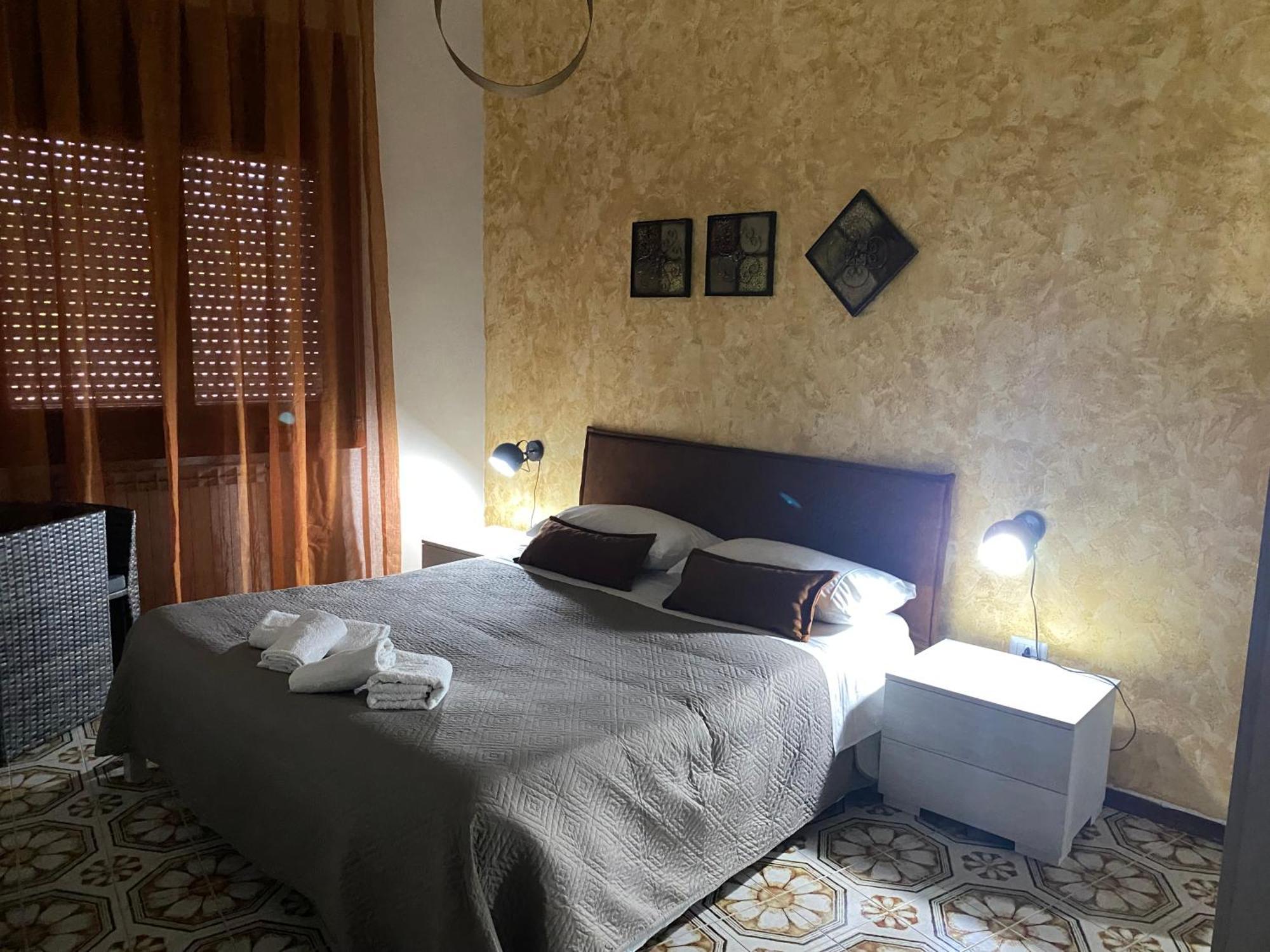Large Double or Twin Room