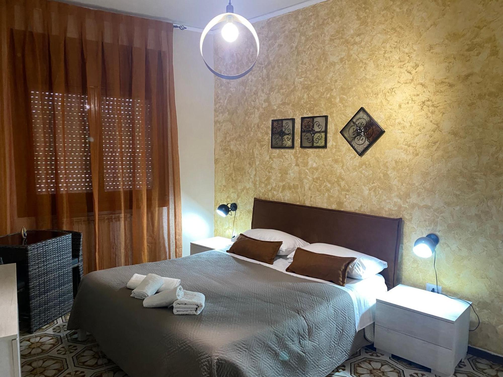 Large Double or Twin Room